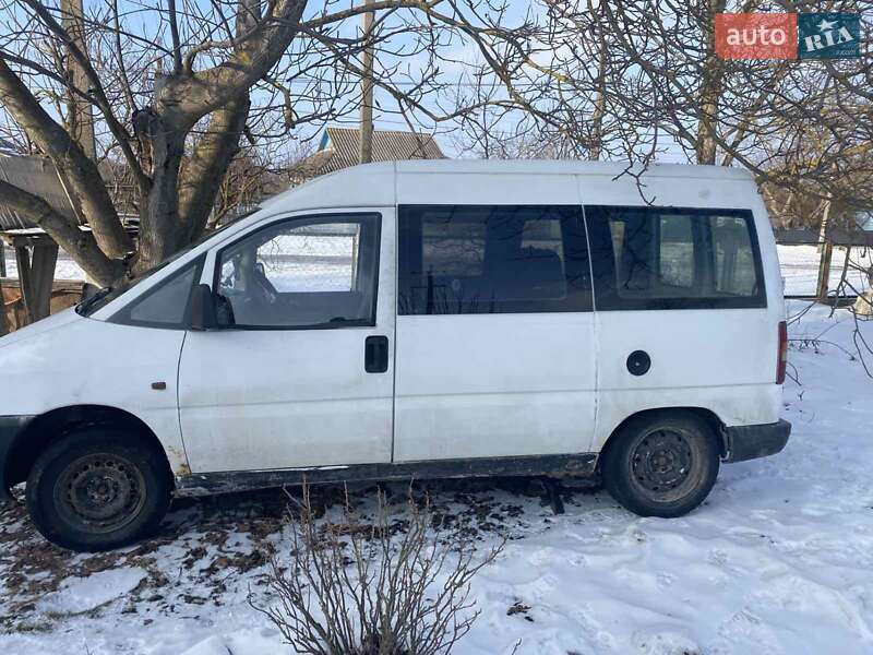 Минивэн Fiat Scudo 2000 в Баре