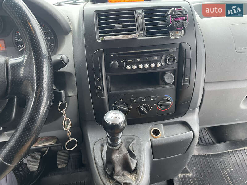 Вантажопасажирський фургон Fiat Scudo 2012 в Києві фото 15 Вантажопасажирський фургон Fiat Scudo 2012 в Києві