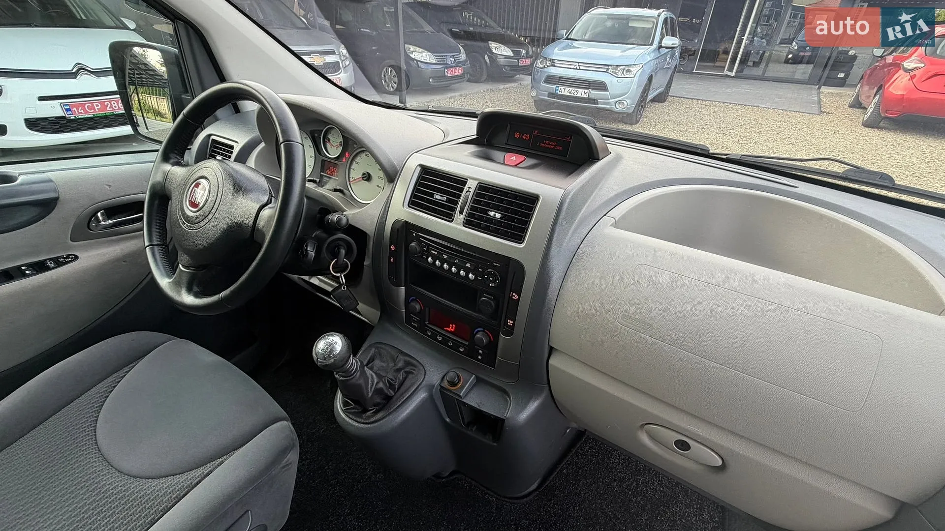 2011 Fiat Scudo - мініатюра 21