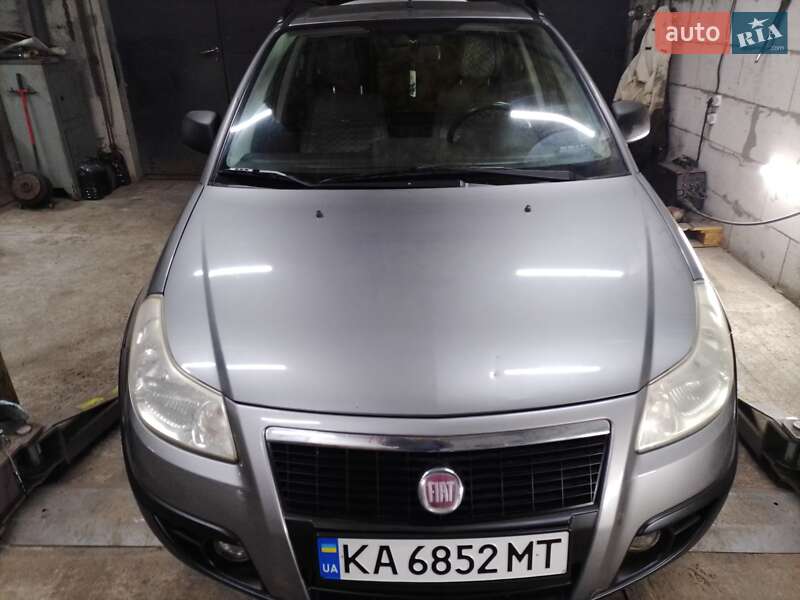 Внедорожник / Кроссовер Fiat Sedici 2009 в Киеве