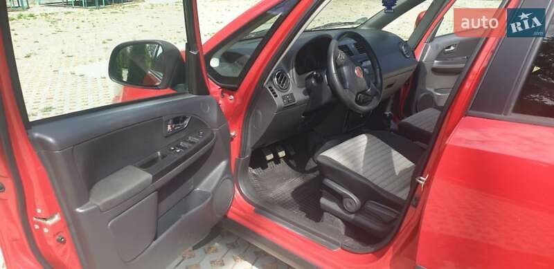 Позашляховик / Кросовер Fiat Sedici 2010 в Харкові