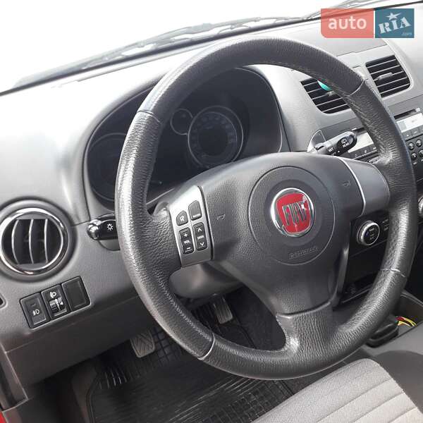Позашляховик / Кросовер Fiat Sedici 2010 в Харкові