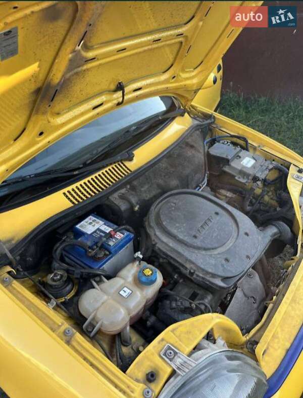 Хэтчбек Fiat Seicento 2003 в Каневе