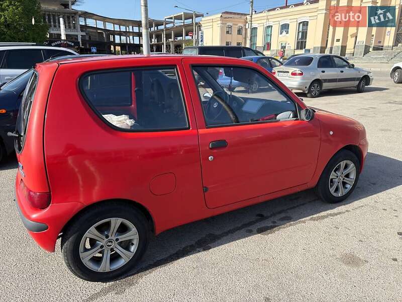 Хетчбек Fiat Seicento 2002 в Запоріжжі