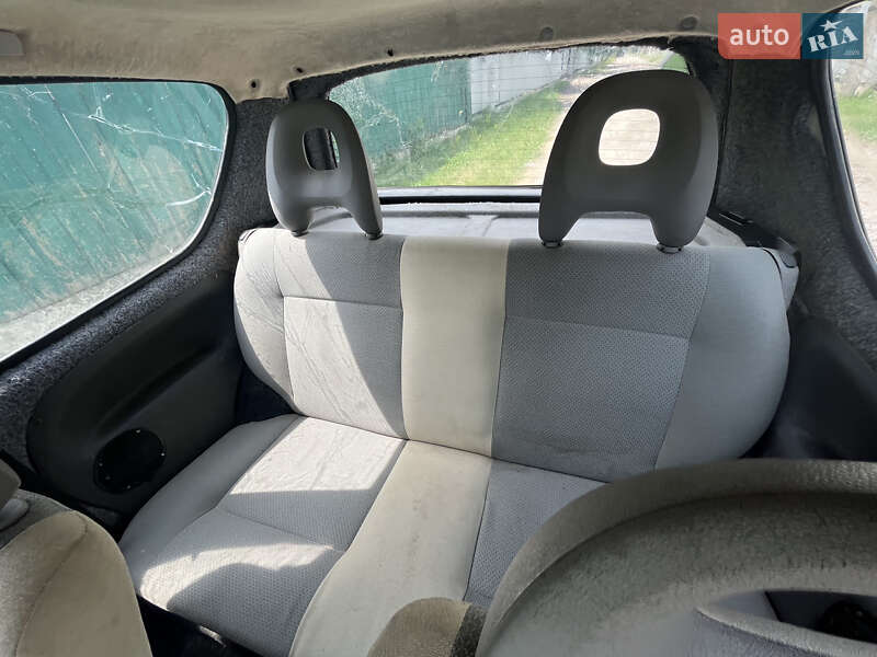 Хетчбек Fiat Seicento 2000 в Городенці