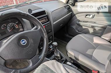 Седан Fiat Siena 2005 в 