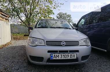 Седан Fiat Siena 2006 в Житомирі