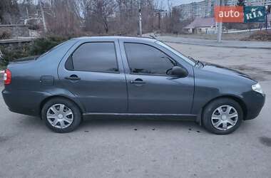 Седан Fiat Siena 2005 в 