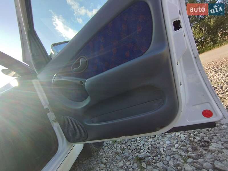 Седан Fiat Siena 1998 в Ивано-Франковске