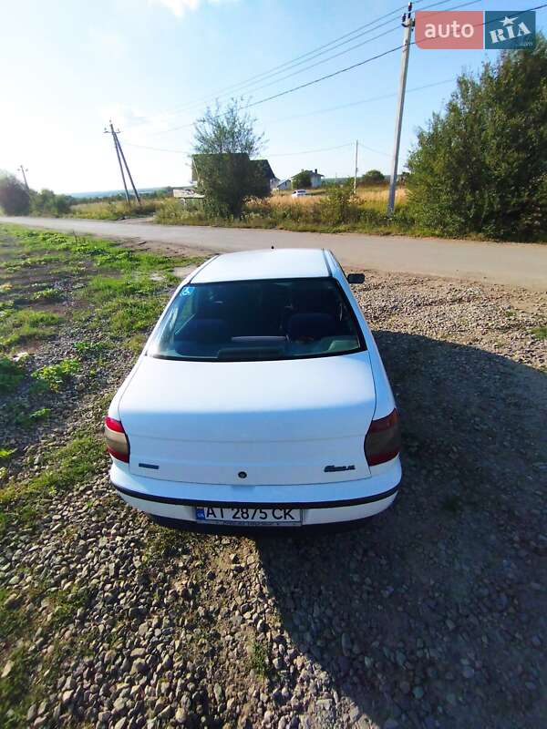 Седан Fiat Siena 1998 в Ивано-Франковске