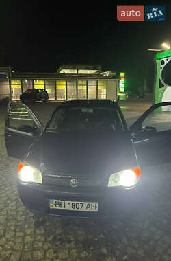 Седан Fiat Siena 2005 в Одессе