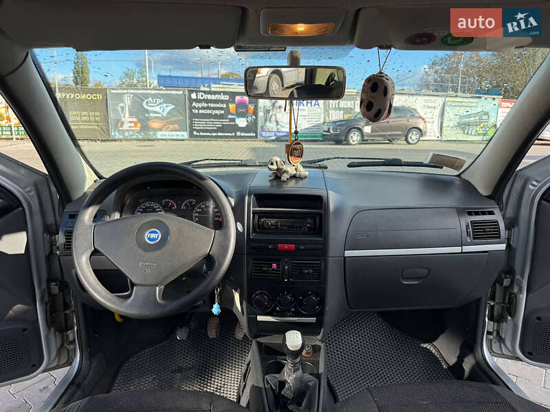 Седан Fiat Siena 2006 в Звягелі фото 12 Седан Fiat Siena 2006 в Звягелі