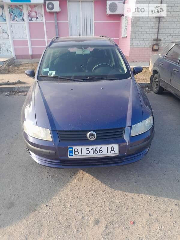 Универсал Fiat Stilo 2003 в Градижске
