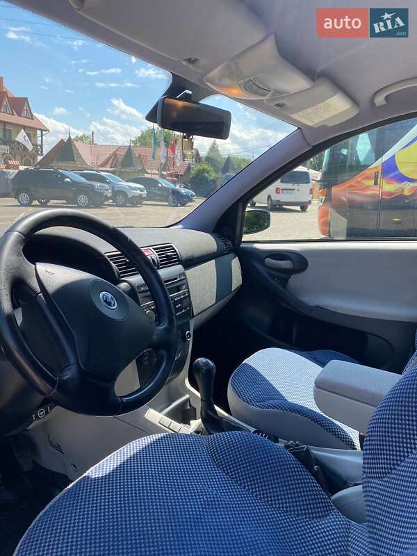 Універсал Fiat Stilo 2005 в Чернівцях
