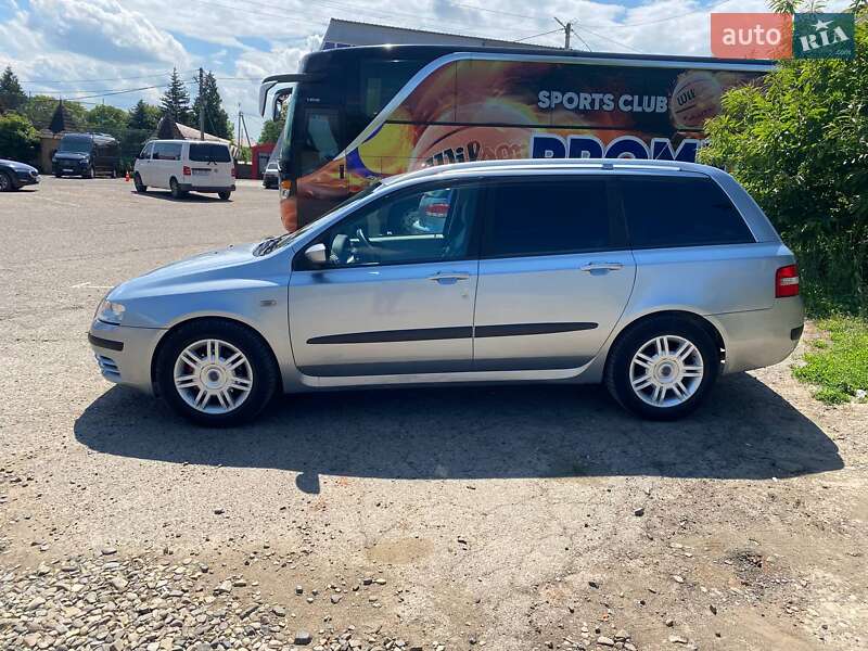 Універсал Fiat Stilo 2005 в Чернівцях