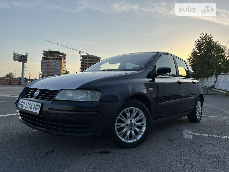 Хэтчбек Fiat Stilo 2002 в Ужгороде фото 7 Хэтчбек Fiat Stilo 2002 в Ужгороде
