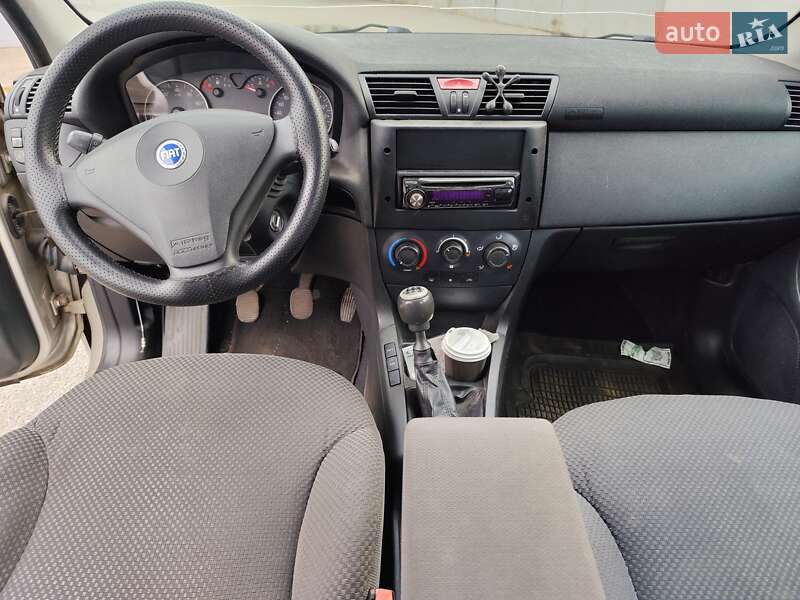 Хетчбек Fiat Stilo 2002 в Києві