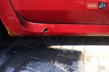 Хэтчбек Fiat Stilo 2004 в 