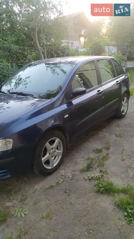 Хетчбек Fiat Stilo 2002 в 