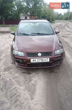 Хэтчбек Fiat Stilo 2004 в 