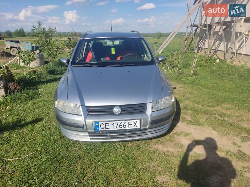 Универсал Fiat Stilo 2006 в Сторожинце