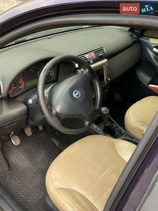 Хэтчбек Fiat Stilo 2002 в Хмельницком