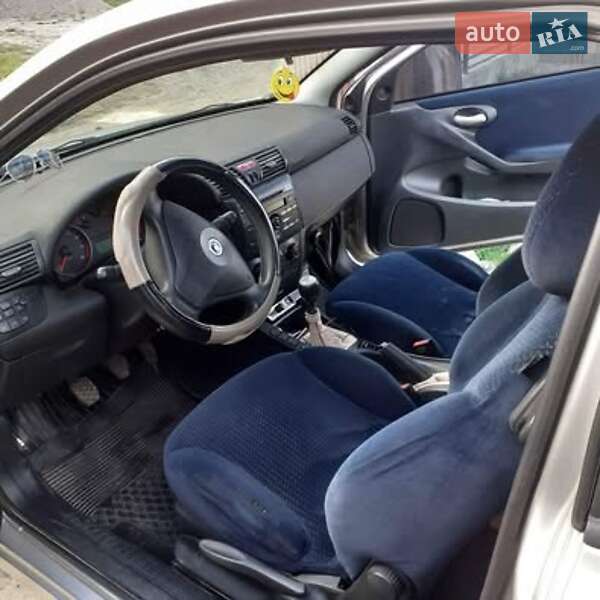 Хэтчбек Fiat Stilo 2002 в Косове фото 3 Хэтчбек Fiat Stilo 2002 в Косове