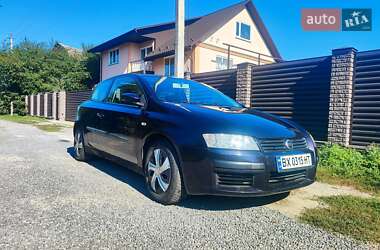 Хетчбек Fiat Stilo 2002 в Старокостянтинові