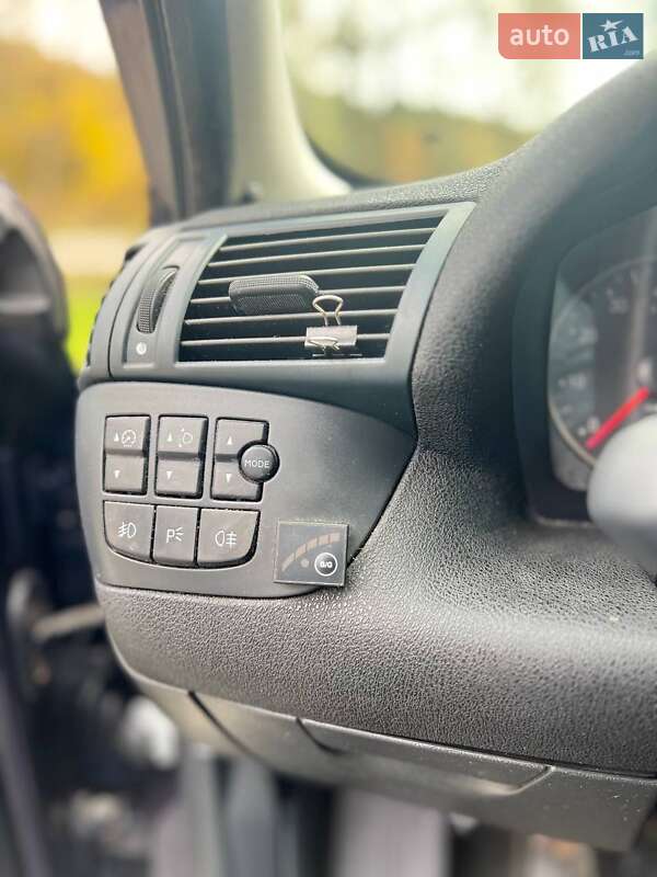 Универсал Fiat Stilo 2003 в Новояворовске фото 11 Универсал Fiat Stilo 2003 в Новояворовске