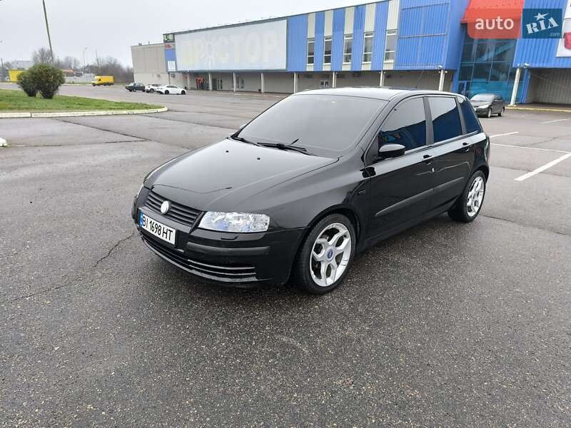 Хэтчбек Fiat Stilo 2002 в Кременчуге