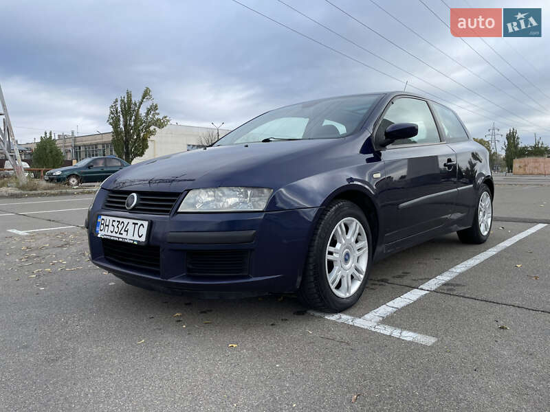 Хетчбек Fiat Stilo 2002 в Краматорську