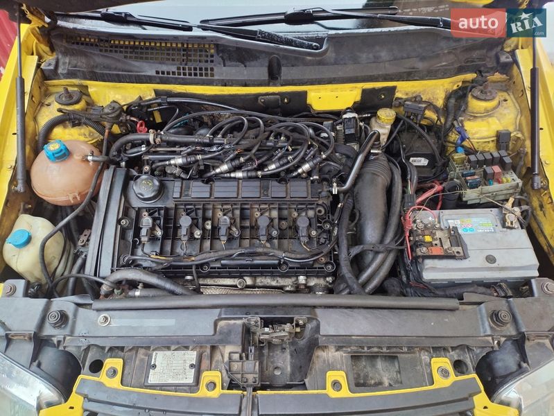 Хетчбек Fiat Stilo 2002 в Козові