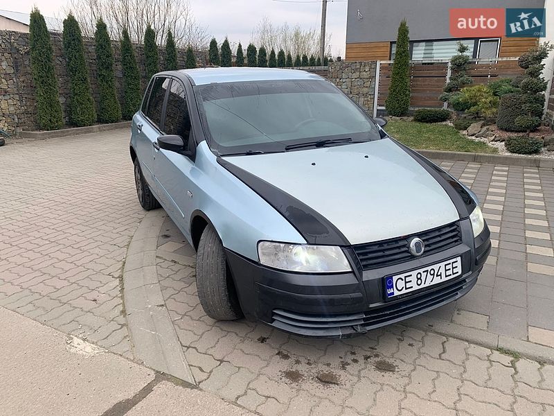 Хетчбек Fiat Stilo 2005 в Стрию