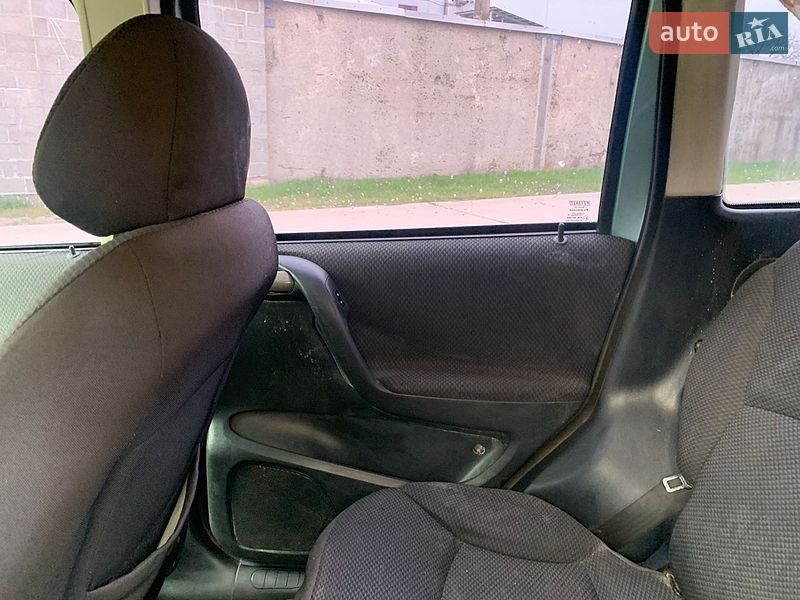 Хетчбек Fiat Stilo 2005 в Стрию