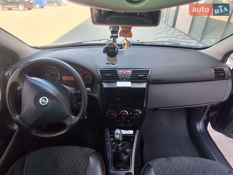 Хэтчбек Fiat Stilo 2002 в Тернополе