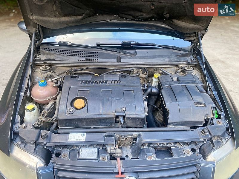 Хэтчбек Fiat Stilo 2004 в Львове фото 2 Хэтчбек Fiat Stilo 2004 в Львове