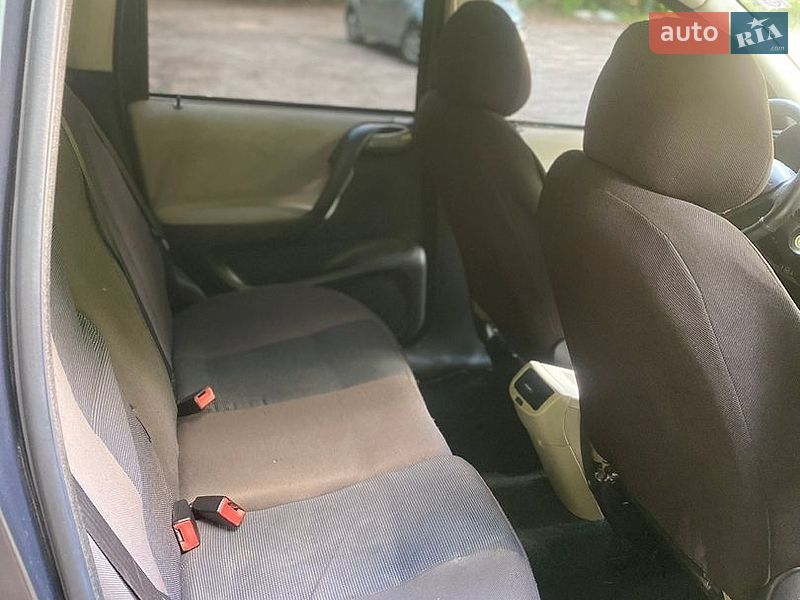 Хэтчбек Fiat Stilo 2004 в Львове фото 6 Хэтчбек Fiat Stilo 2004 в Львове