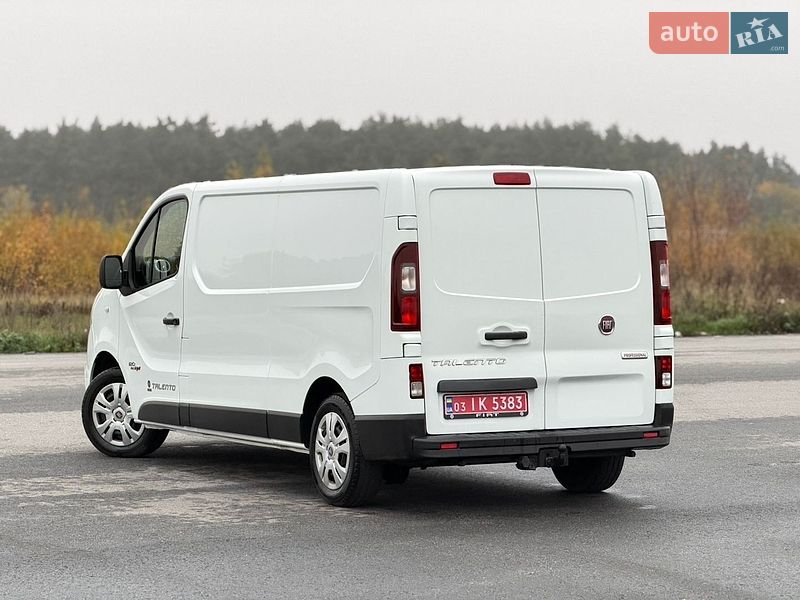 Вантажний фургон Fiat Talento 2016 в Радивиліві
