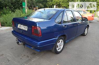 Седан Fiat Tempra 1992 в Вышгороде