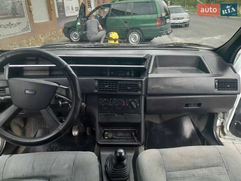 Седан Fiat Tempra 1990 в Измаиле