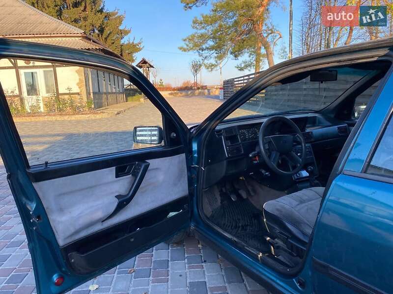 Седан Fiat Tempra 1992 в Смеле