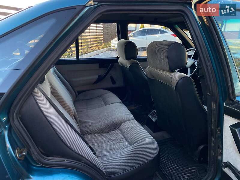 Седан Fiat Tempra 1992 в Смеле