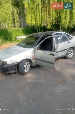 Седан Fiat Tempra 1990 в 