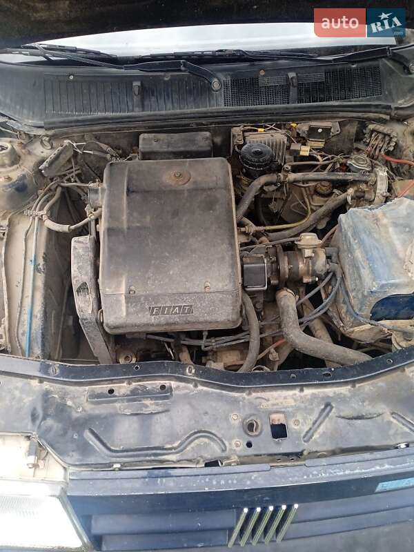 Седан Fiat Tempra 1992 в Чорткове