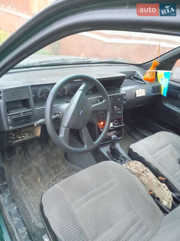 Седан Fiat Tempra 1994 в Шепетовке