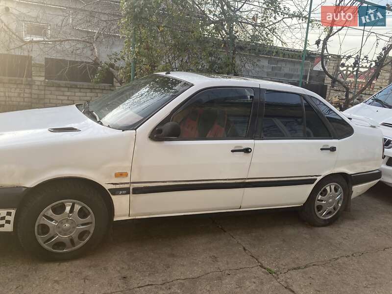 Седан Fiat Tempra 1990 в Миколаєві