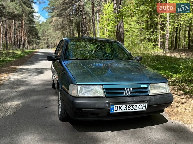 Седан Fiat Tempra 1992 в Славуте