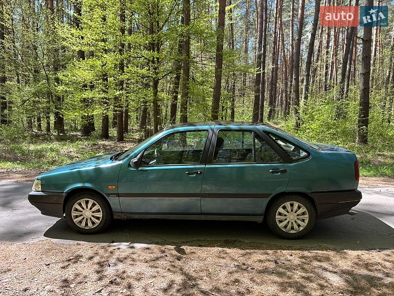 Седан Fiat Tempra 1992 в Славуте