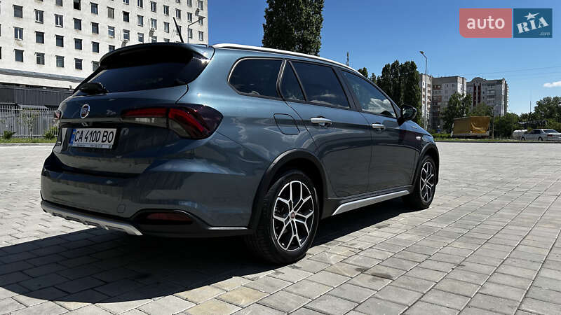Универсал Fiat Tipo Cross 2022 в 