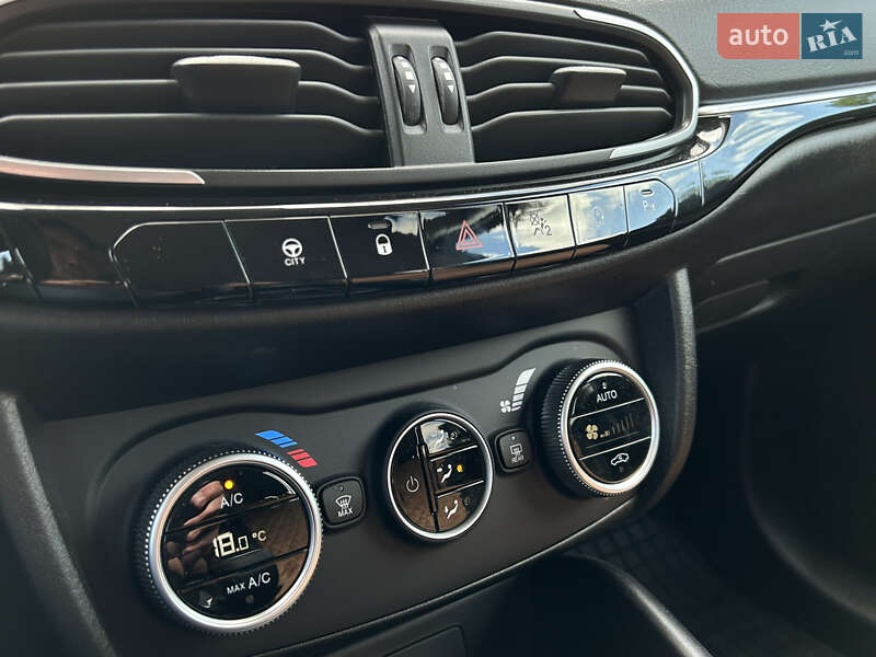 Хэтчбек Fiat Tipo Cross 2020 в Николаеве